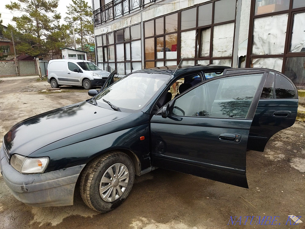 Жылдың Toyota Regius Алгабас - изображение 4