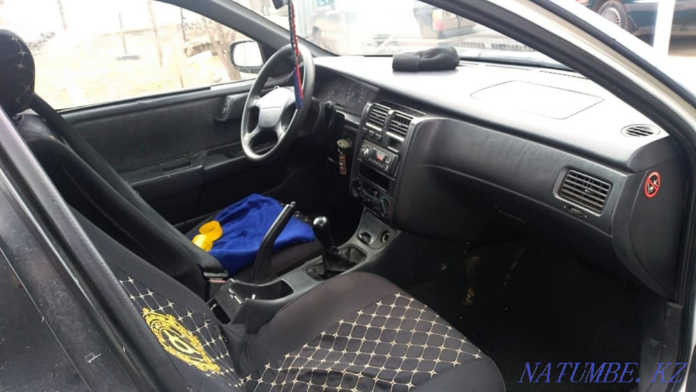 Toyota 182    year  - photo 5