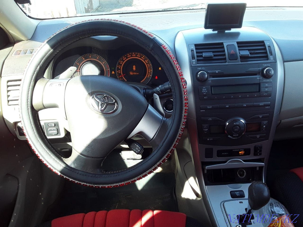 Toyota Corolla    year  - photo 5