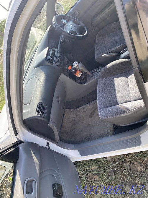 Жылдың Toyota Corolla  отбасы  - изображение 5