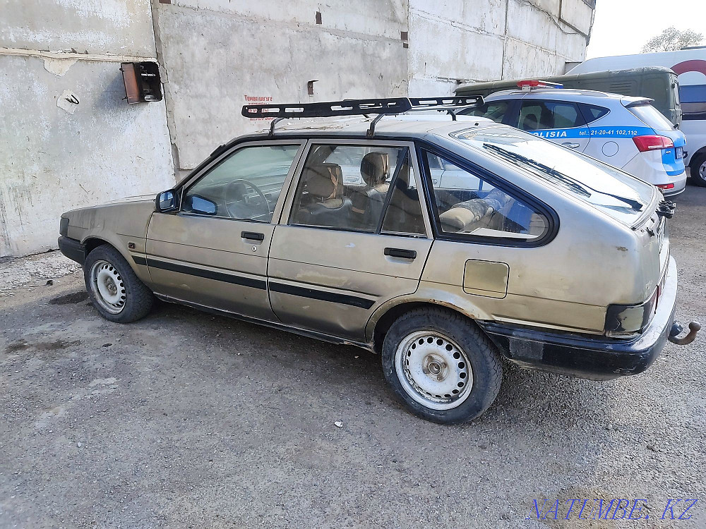 Toyota Corolla    года Шымкент - изображение 8