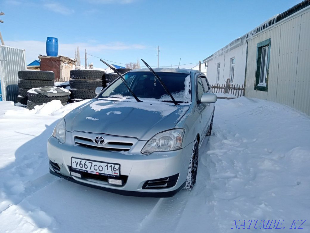 Toyota Corolla    year  - photo 4