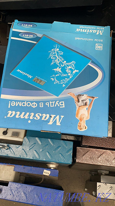 Scales electronic floor to 180 kg. Rudnyy - photo 8