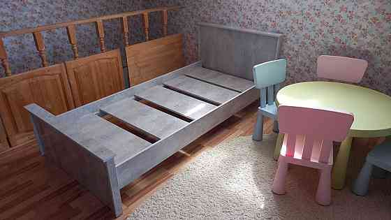 Надежная кровать односпальная новая 90x200 в спальню или в детскую Kostanay