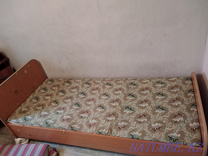 Продам спальные кроваты  - изображение 1