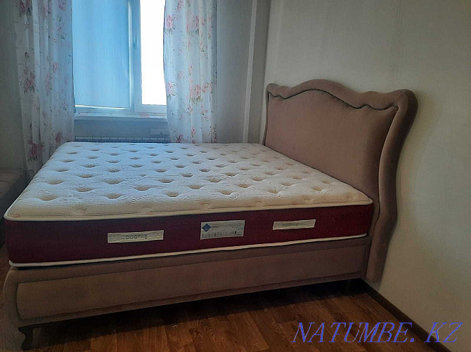 Продам двуспальную кровать Bohemia с высоким изголовьем Астана - изображение 1