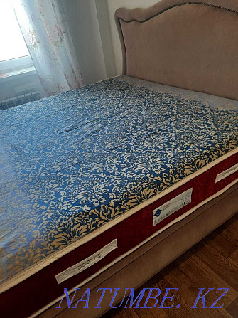 Продам двуспальную кровать Bohemia с высоким изголовьем Астана - изображение 6