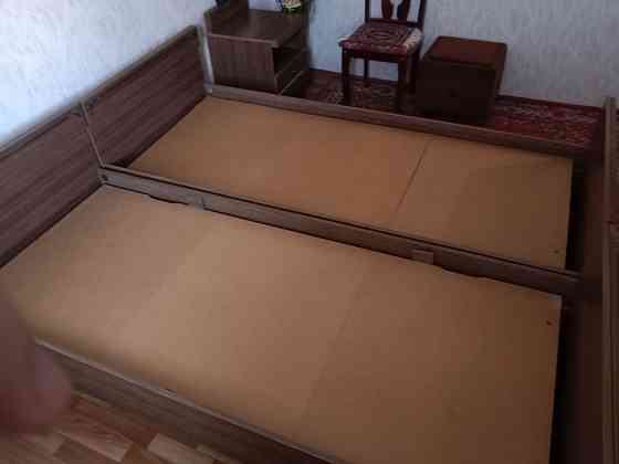 Продаются 2 односпальные кровати с подкроватным ящиком цена за 1 Taraz