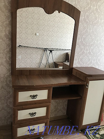 Selling cheap dressing table, in excellent condition! Taraz - photo 1