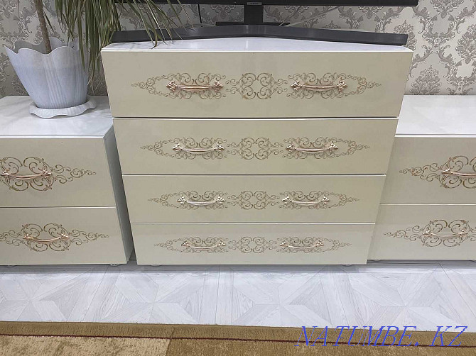 Sell chest of drawers and nightstands in excellent condition Kokshetau - photo 1