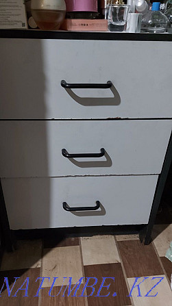 Used cabinets. 2 pcs. 3 boxes. Жарсуат - photo 1