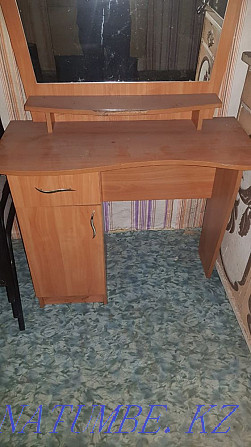 Продам столик с зеркалом Кокшетау - изображение 1