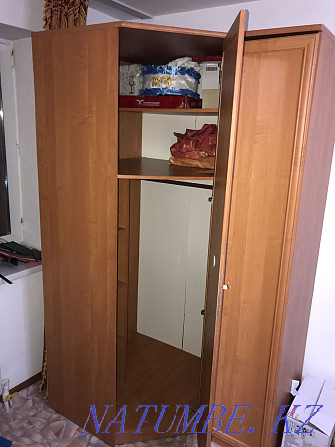 б/у угловой шкаф, шкаф двухдверный и шкаф пенал Чапаево - изображение 5