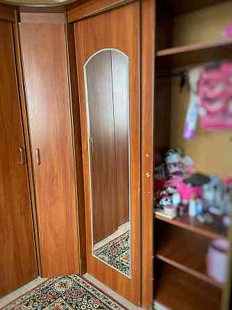 Угловой шкаф в спальню Karagandy