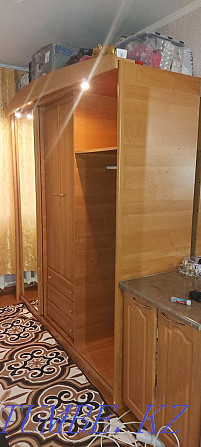 Үлкен айнасы бар жылжымалы шкаф  Өскемен - изображение 4