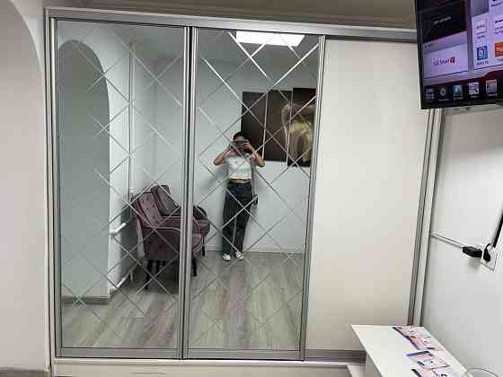 Новый Шкаф белый, 2 зеркало Almaty