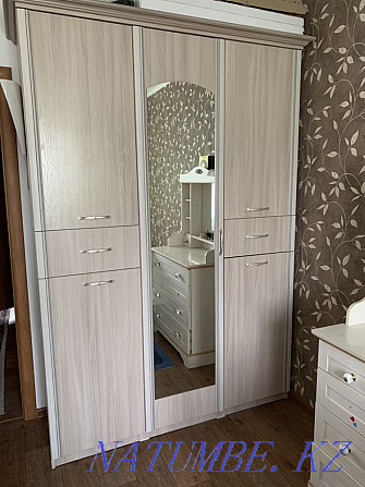 Bedroom wardrobe with mirror Pavlodar - photo 2