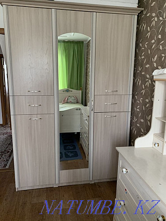 Bedroom wardrobe with mirror Pavlodar - photo 1