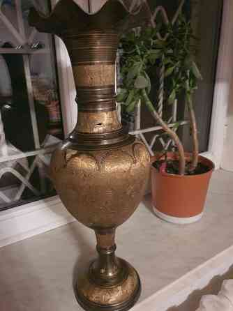 Резная ваза из латуни ручной работы Пакистан Алматы