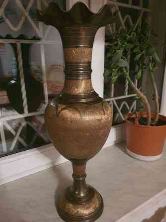 Резная ваза из латуни ручной работы Пакистан Алматы
