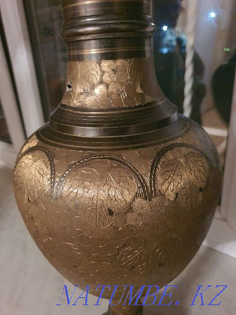 Резная ваза из латуни ручной работы Пакистан Алматы - изображение 5
