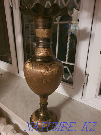 Резная ваза из латуни ручной работы Пакистан Алматы - изображение 7