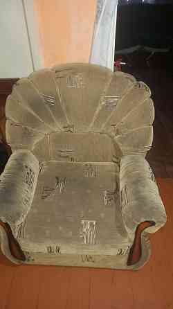 Продам кресла 1 кресло 11.000 стоит Уштобе