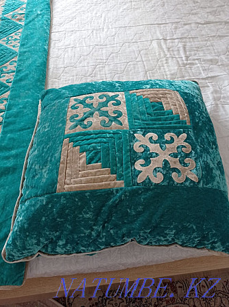 Selling a set of 4??ra? bed and 4 pillows Atyrau - photo 1