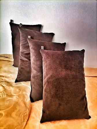 Подушки для дивана Urochishche Talgarbaytuma