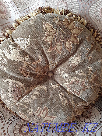 Pillows for sofas Petropavlovsk - photo 4