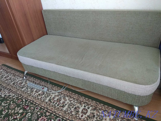 Продается диван б/у Астана - изображение 1