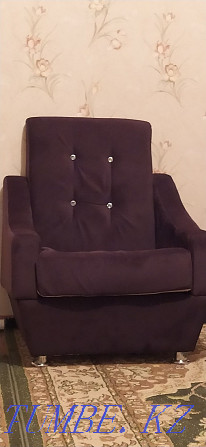 Selling two armchairs Qaskeleng - photo 2