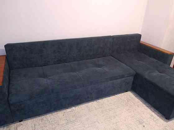 Продам диван б/у Astana