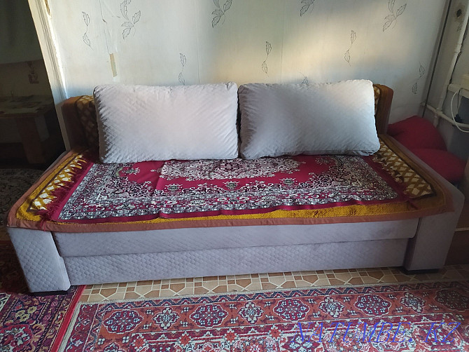 Used sofa for sale in good condition. Petropavlovsk - photo 1