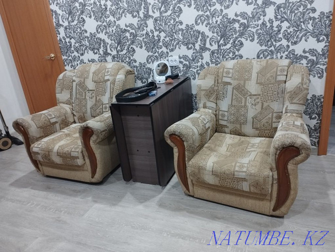 Продам два кресла Усть-Каменогорск - изображение 1