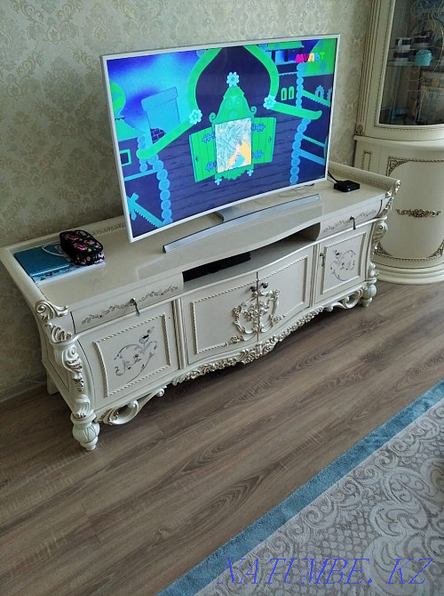 Furniture urgently living room all for 150 000 tenge Almaty - photo 3