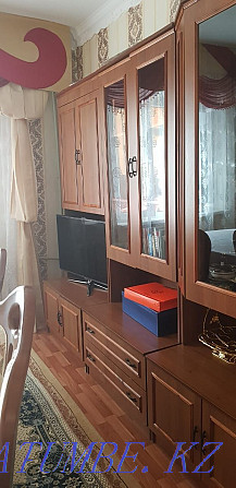 Шкаф 4 секции, в хорошем состоянии Кызылорда - изображение 3