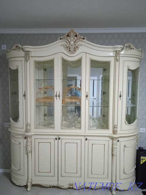 Мебель в гостиную, горка с комодом Атырау - изображение 1