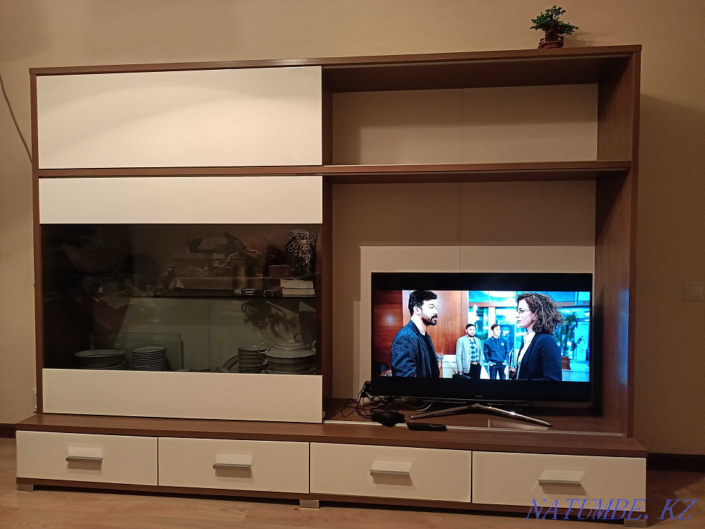 Gorgeous living room wall Almaty - photo 1