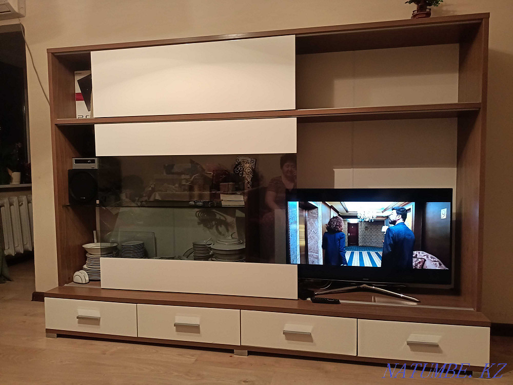 Gorgeous living room wall Almaty - photo 3