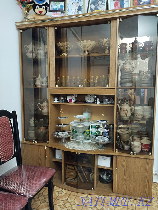 Продам сервант в хорошем состоянии Актобе - изображение 2