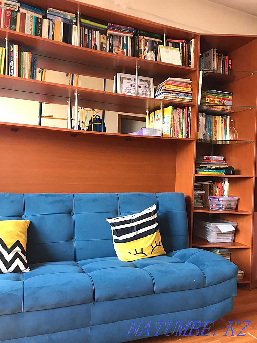 wall - bookcase Almaty - photo 3