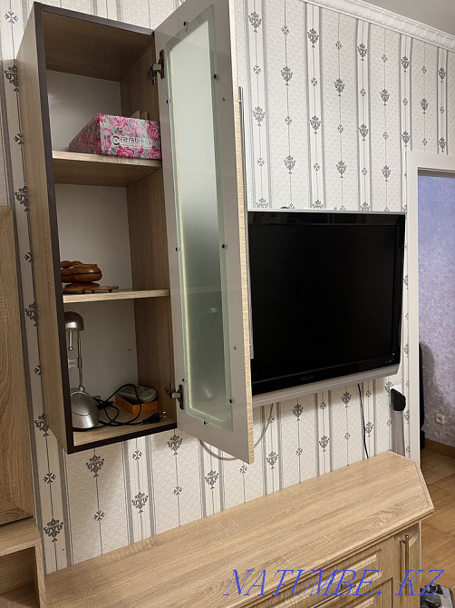 Продам стенку почти новую 60 тыс 250 см длина Караганда - изображение 3