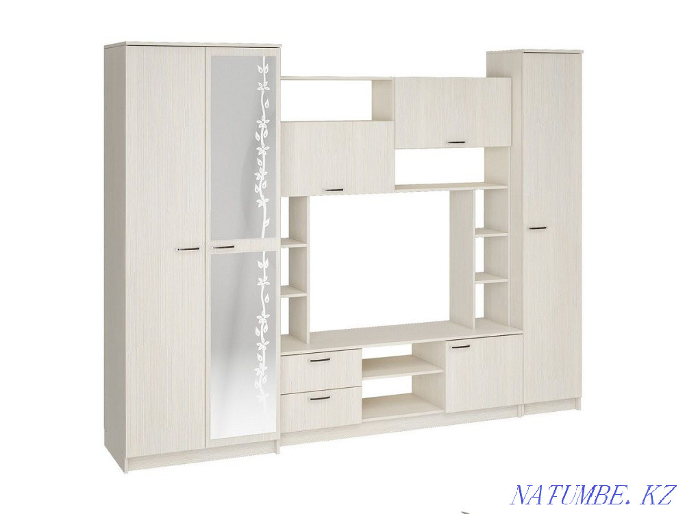 New Wall Marta, Russia Karagandy - photo 2