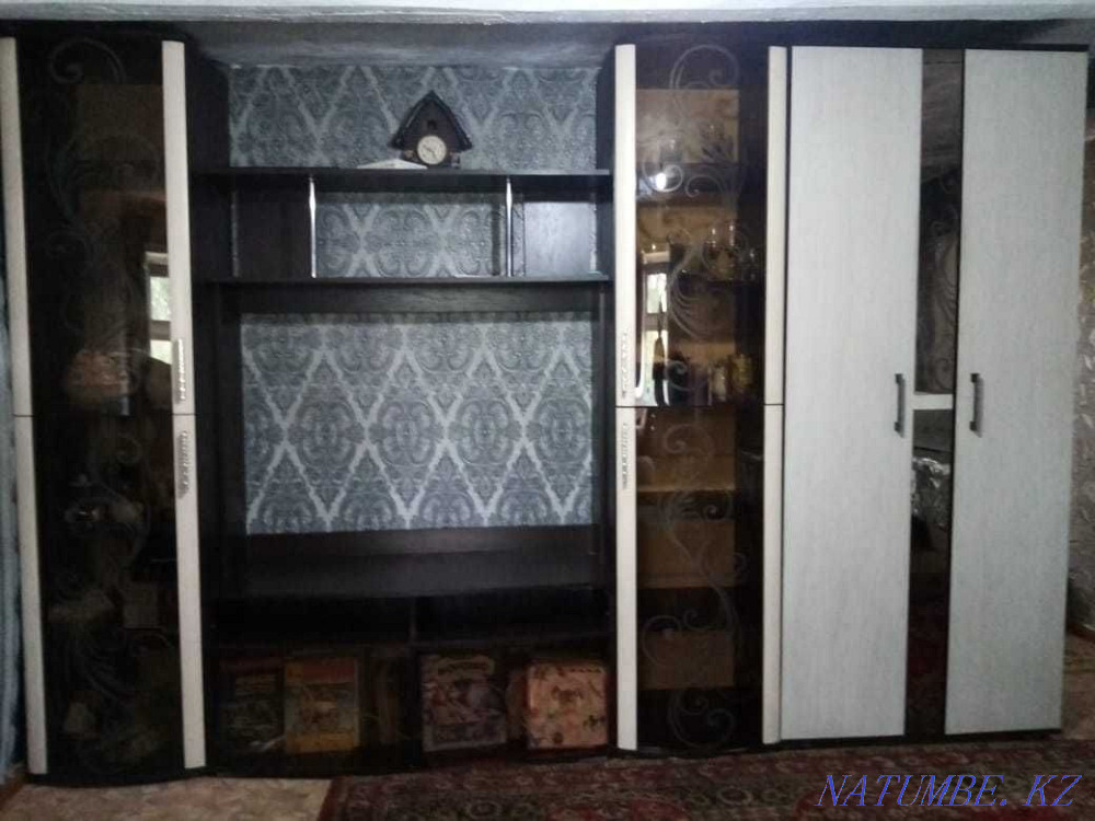 Әдемі төбені сатады  отбасы  - изображение 1