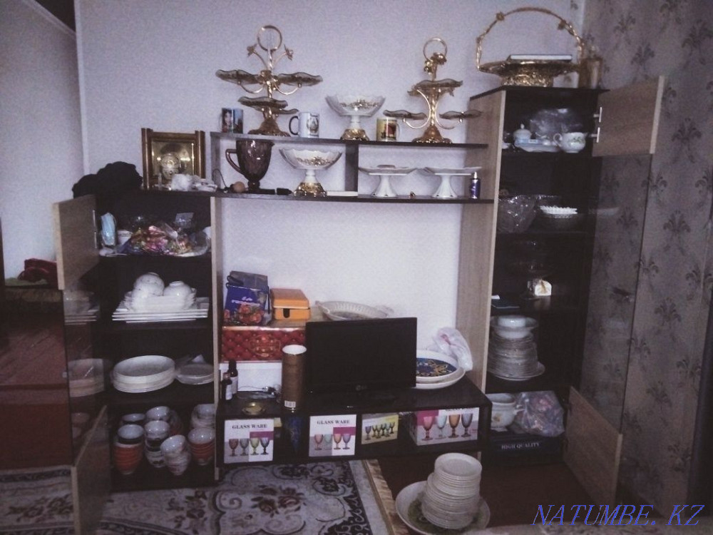 Продам горка плюс подставка для телевизора Уштобе - изображение 1