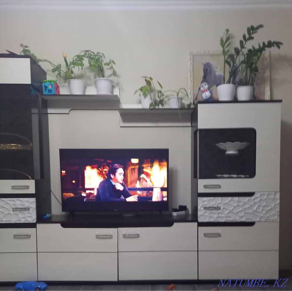 Sell wall for living room Astana - photo 1