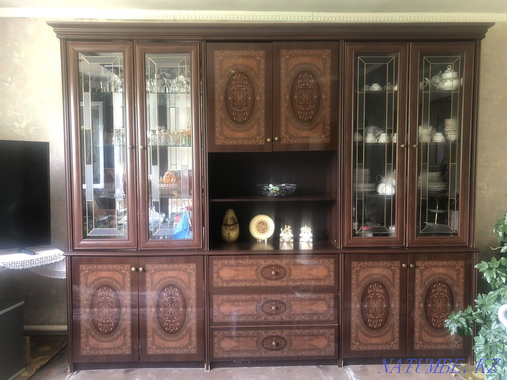 Продам сервант Акжар - изображение 2