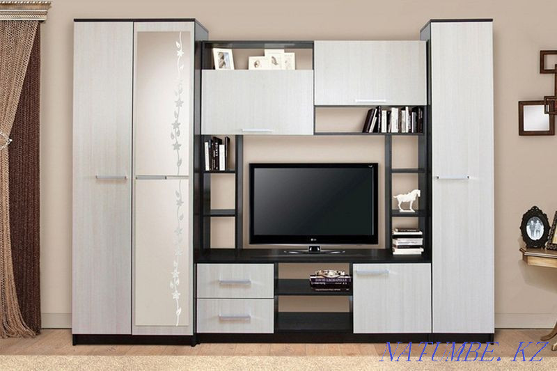 Стенка Флора, Лоредо, БТС Актобе - изображение 1