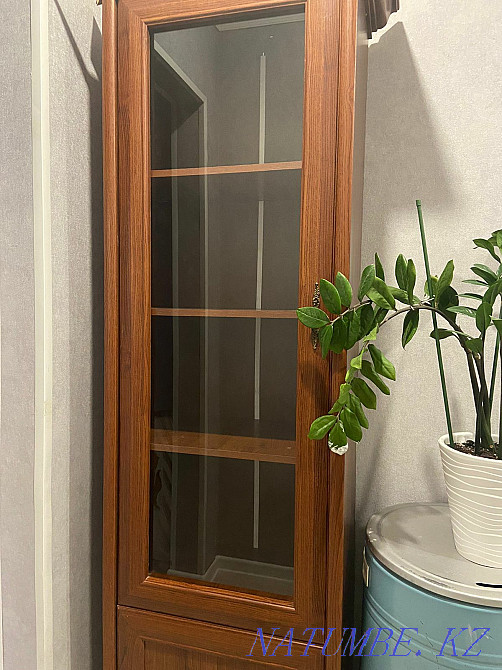 Продам шкаф витрина Семей - изображение 3